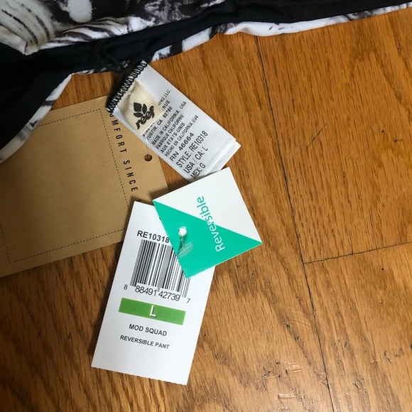 New REEF Reversible Bikini Bottoms Sz L - Picture 4 of 6